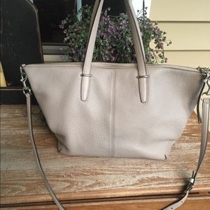 Coach pebbled leather purse pre-owned